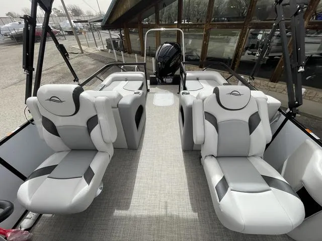 Slide: The Image of SunCatcher Select 322 SS 2025 - 4