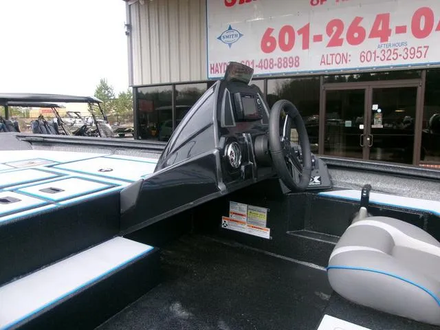 Slide: The Image of Xpress H18C Crappie 2025 - 5