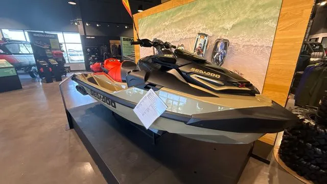 Slide: The Image of Sea-Doo RXT-X 325 WITH SOUND SYSTEM 2025 - 8