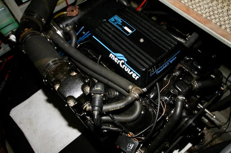 Slide: The Image of Tollycraft 34 Sport Sedan 1989 - 56