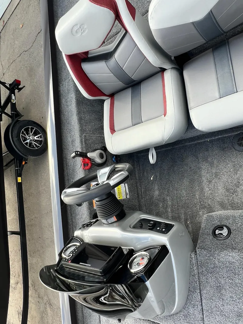 Slide: The Image of G3 Sportsman 1810 2025 - 38