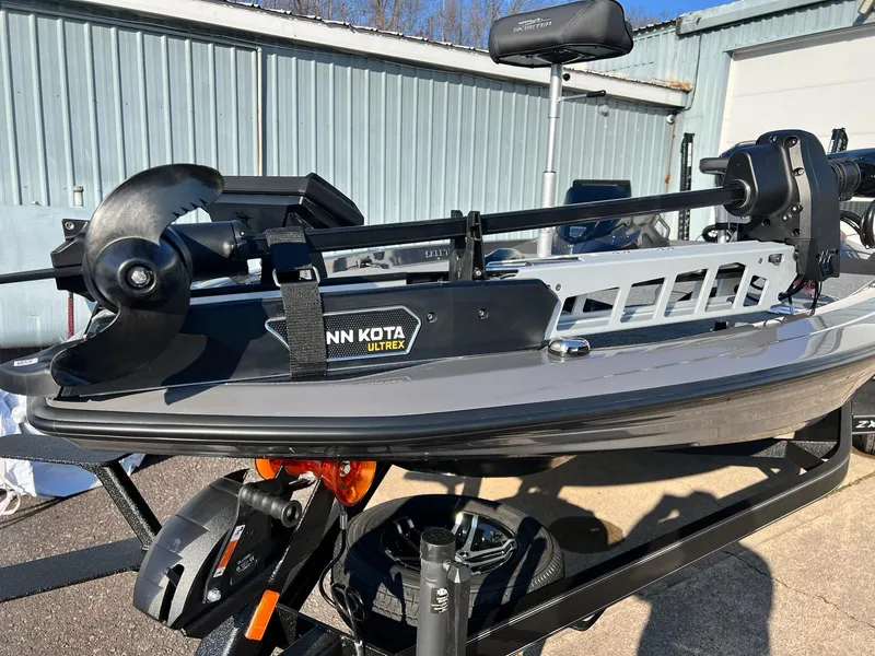 Slide: The Image of Skeeter ZXR21 2025 - 17