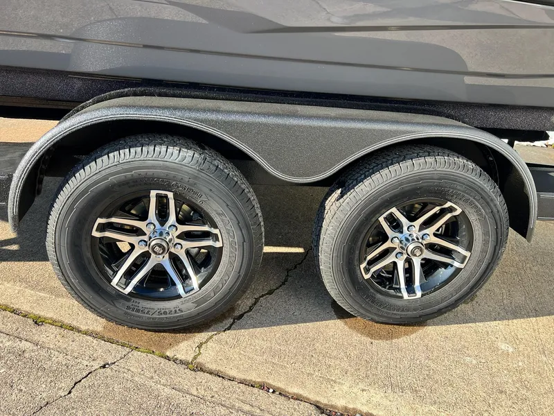 Slide: The Image of Skeeter ZXR21 2025 - 33