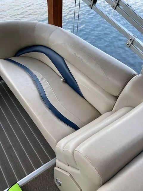 Slide: The Image of Image 10 - 10