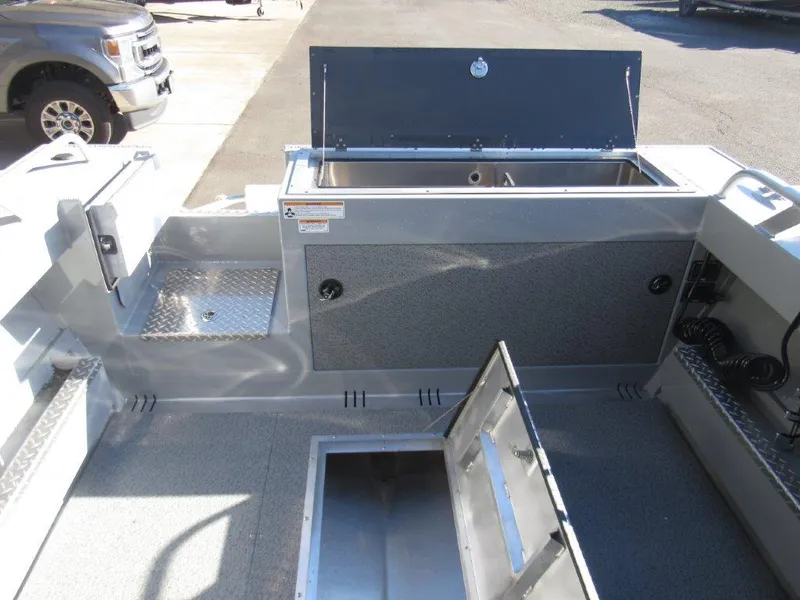 Slide: The Image of Hewescraft 190 Sea Runner ET 2025 - 11