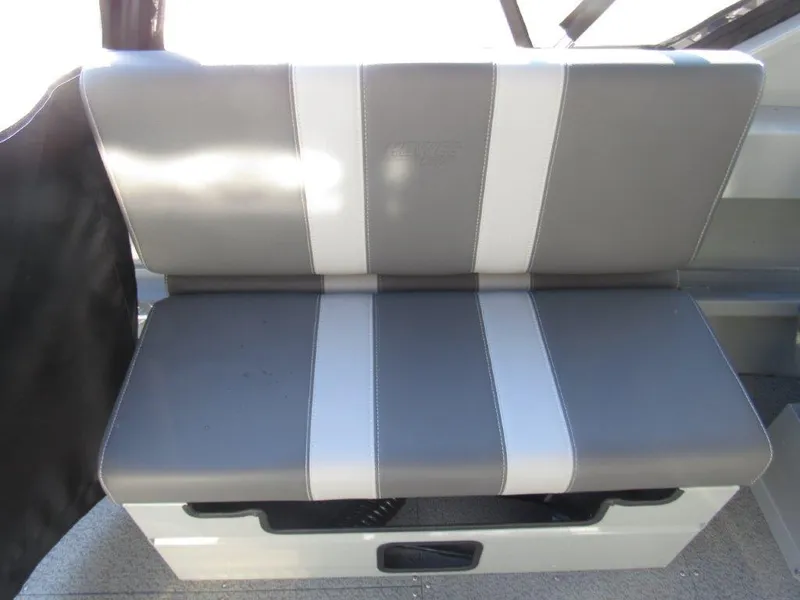 Slide: The Image of Hewescraft 190 Sea Runner ET 2025 - 14