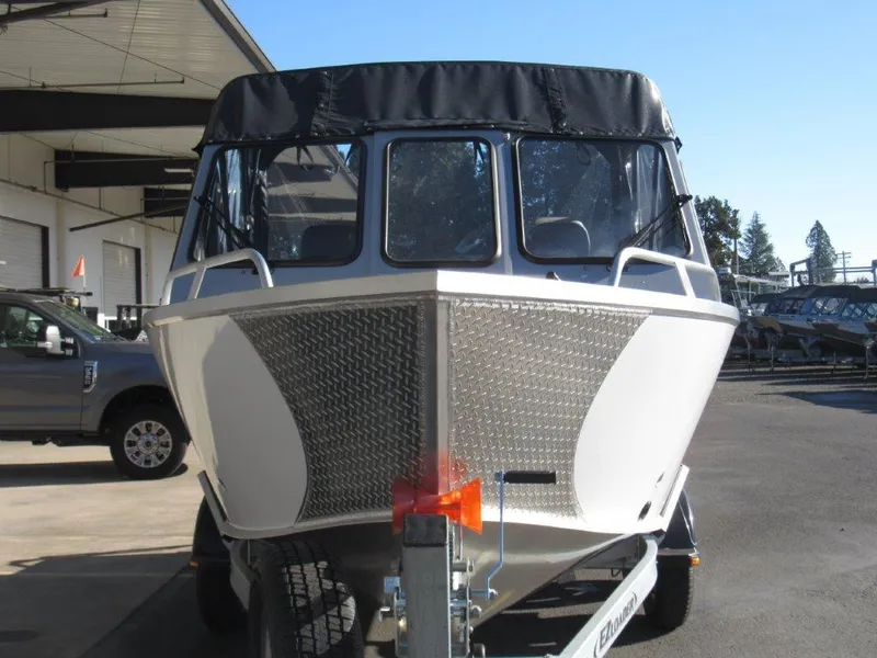 Slide: The Image of Hewescraft 190 Sea Runner ET 2025 - 8