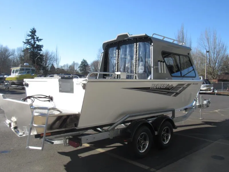 Slide: The Image of Hewescraft 210 Sea Runner ET HT 2025 - 5