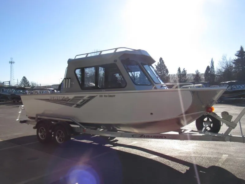 Slide: The Image of Hewescraft 210 Sea Runner ET HT 2025 - 7