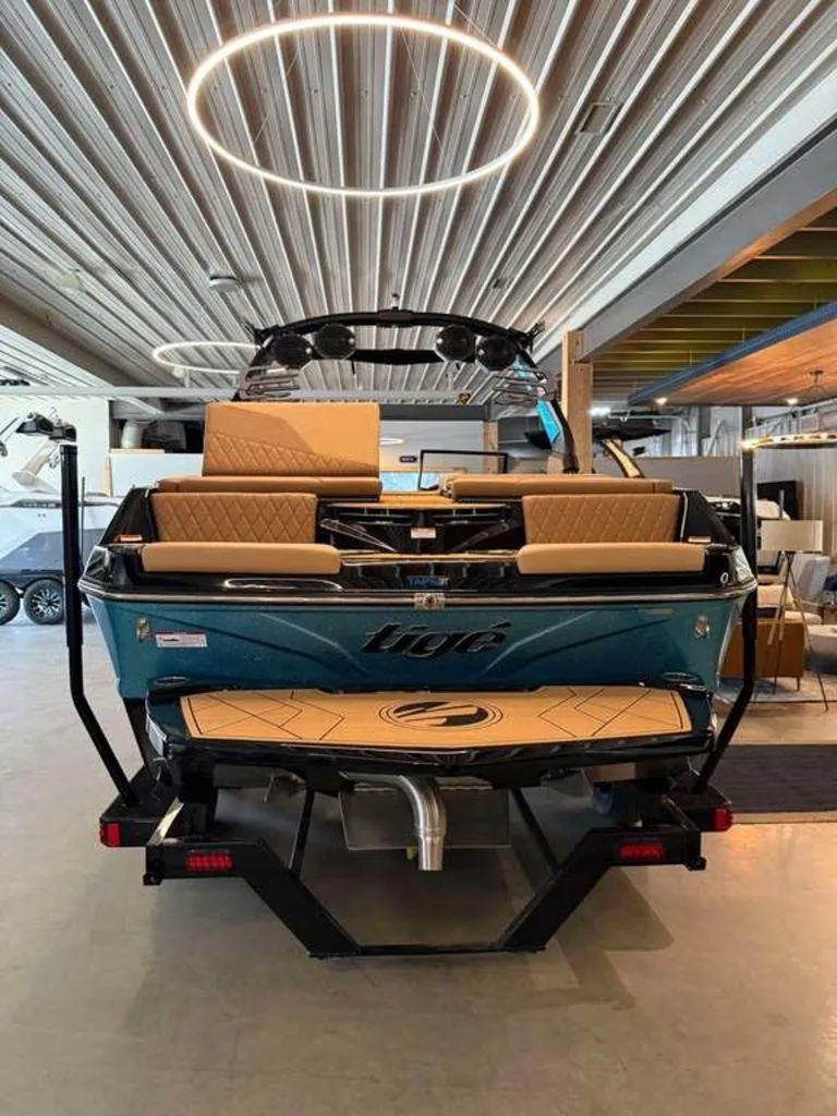 Slide: The Image of Tigé Z3 2025 - 2