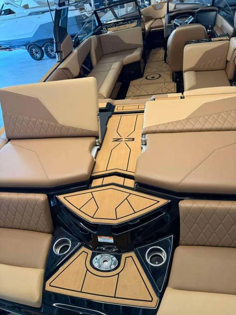 Slide: The Image of Tigé Z3 2025 - 6