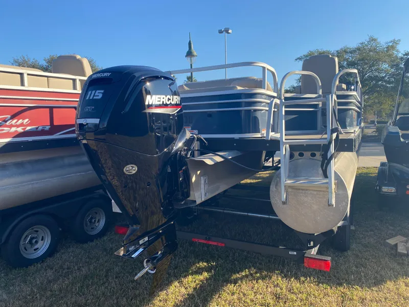 The Image of 2021 Sun Tracker Fishin' Barge 22 DLX with Mercury 115 outboard engine. - 1