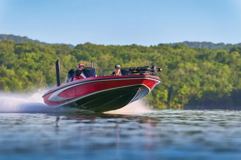 Slide: The Image of Triton 20XP Patriot 2025 - 107