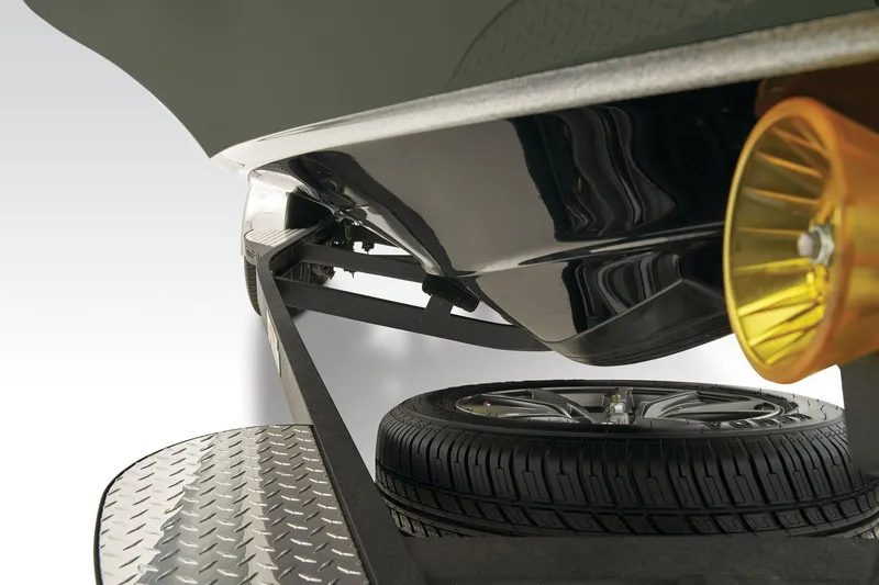 Slide: The Image of Triton 20XP Patriot 2025 - 26