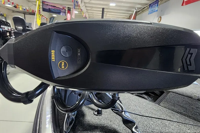 Slide: The Image of Close-up of Nitro Z20 XL 2025 boat component with Quest Pair feature. - 3