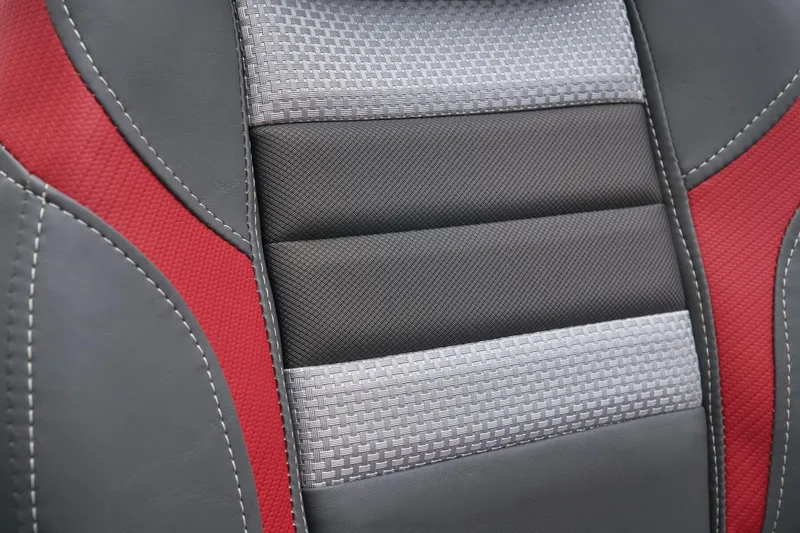 Slide: The Image of Ranger VS1665T 2025 - 34