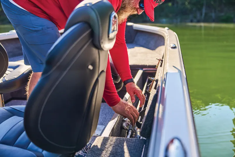 Slide: The Image of Ranger VS1665T 2025 - 53