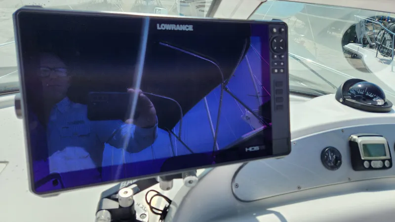 Slide: The Image of Lowrance HDS display on 2008 Carver 36 Mariner boat dashboard. - 22