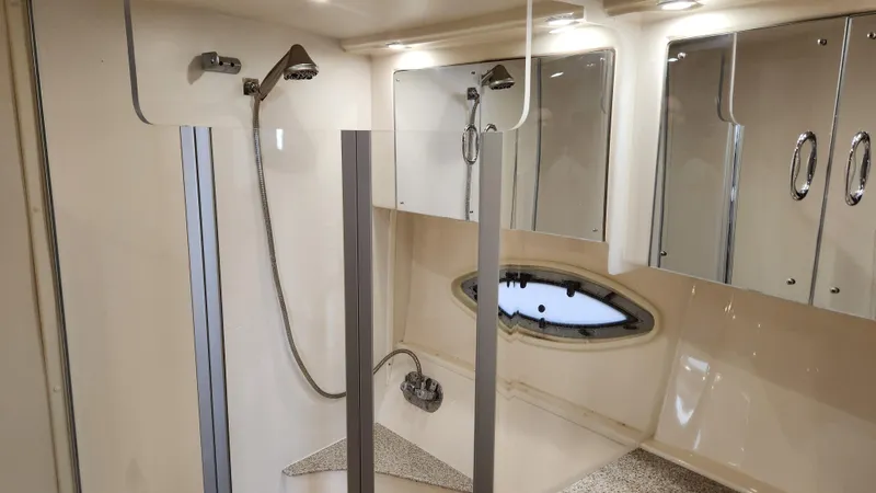 Slide: The Image of Carver 36 Mariner 2008 - 50