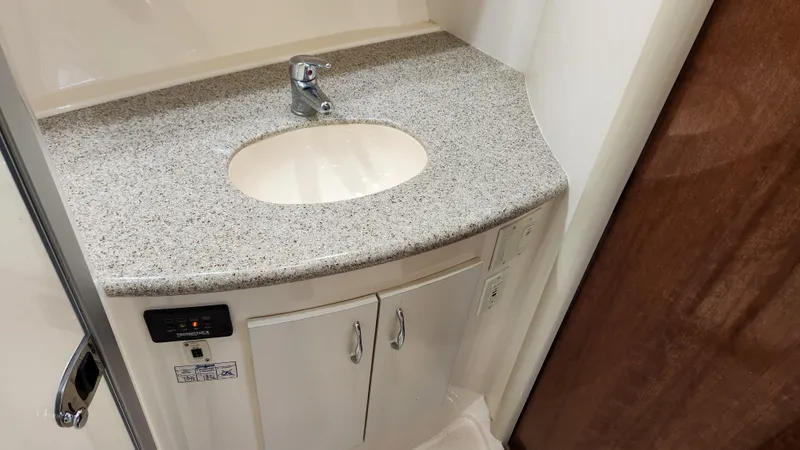 Slide: The Image of Carver 36 Mariner 2008 - 53