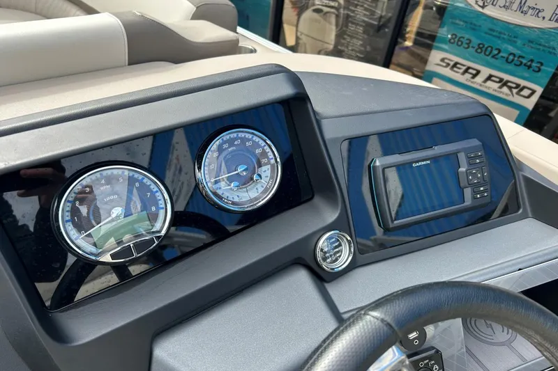 Avalon 2585 CATALINA REAR FISH 2024 for Sale | MarineSource