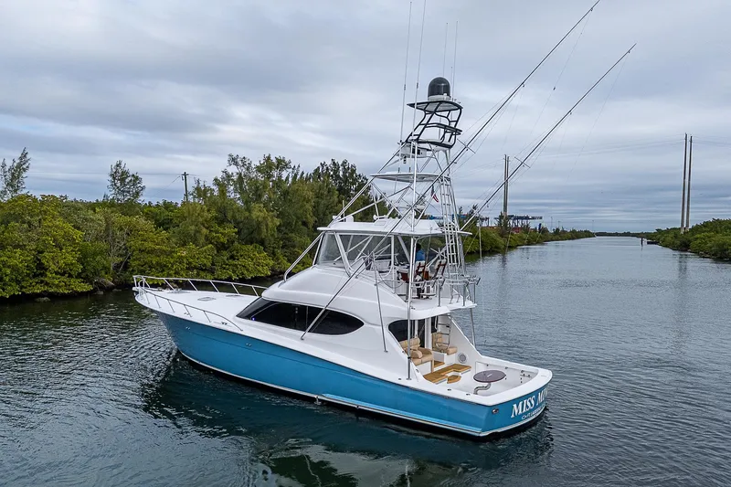 Slide: The Image of Hatteras 60 GT 2008 - 54