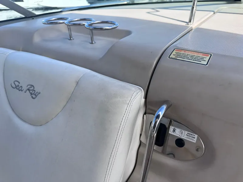 Slide: The Image of Sea Ray 280 Sundancer 2005 - 54