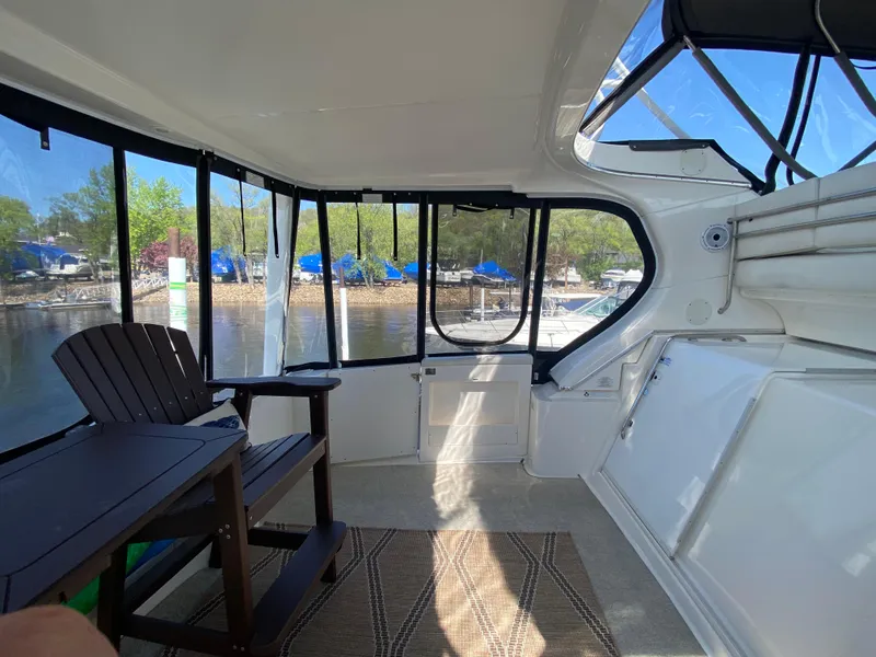 Slide: The Image of Silverton 43 Motor Yacht 2002 - 11