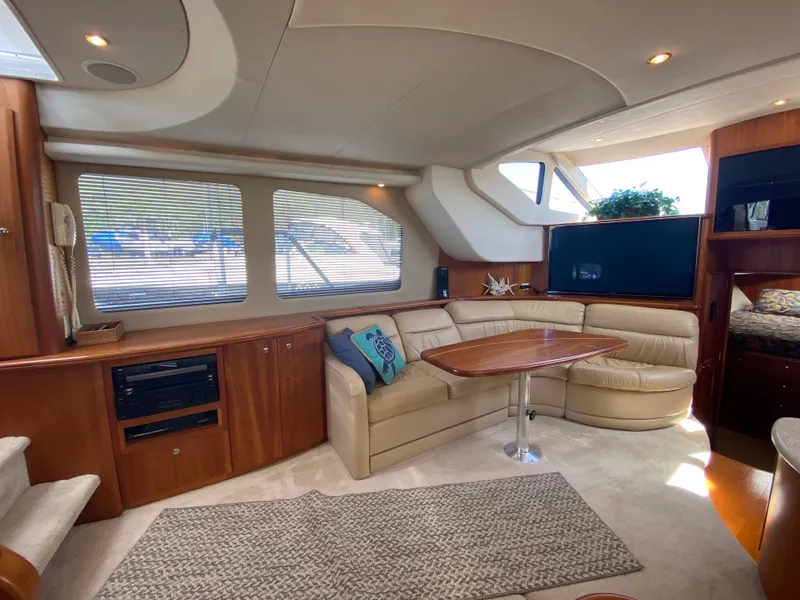 Slide: The Image of Silverton 43 Motor Yacht 2002 - 32