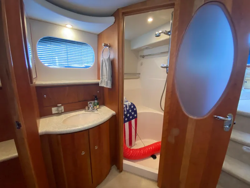 Slide: The Image of Silverton 43 Motor Yacht 2002 - 67