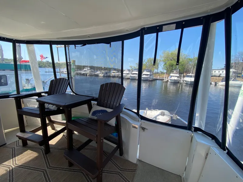 Slide: The Image of Silverton 43 Motor Yacht 2002 - 8