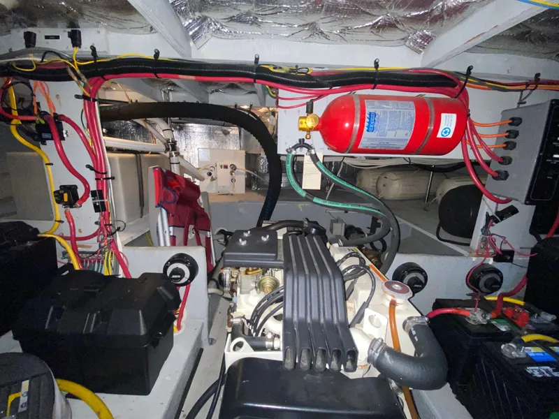 Slide: The Image of Silverton 43 Motor Yacht 2002 - 81