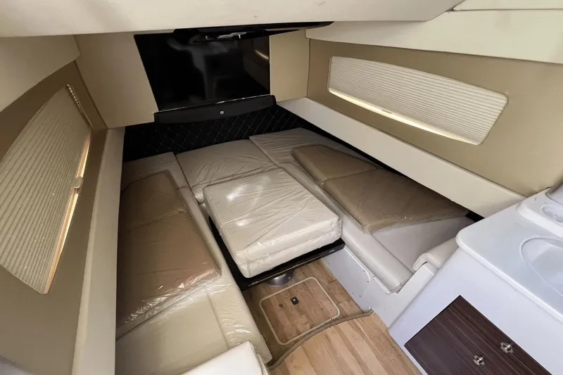 Slide: The Image of Scout 420 LXF 2016 - 15