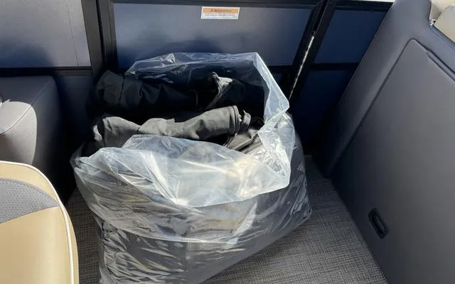 Slide: The Image of Plastic bag with black fabric inside Viaggio Lago X 22 U, 2025 model. - 36