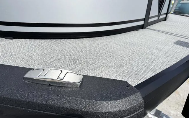 Slide: The Image of Viaggio X 22 S 2025 - 14