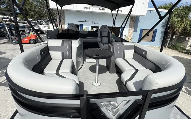 Slide: The Image of Viaggio X 22 S 2025 - 15