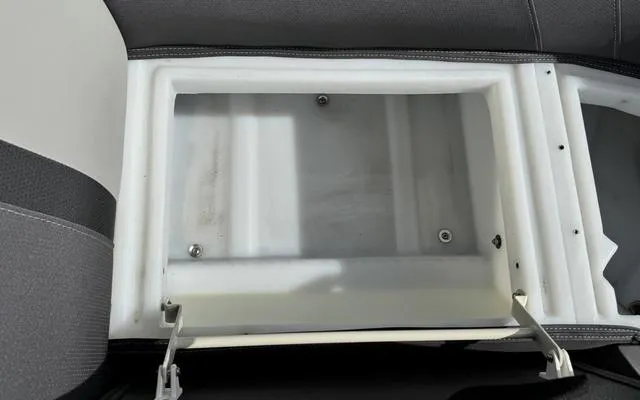 Slide: The Image of Viaggio X 22 S 2025 - 21