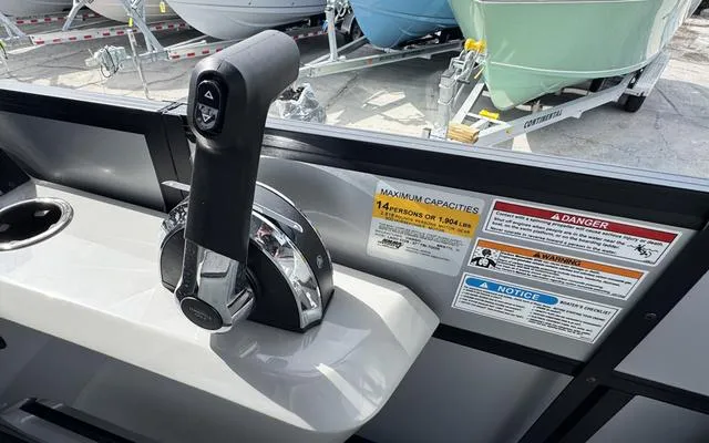 Slide: The Image of Viaggio X 22 S 2025 - 26