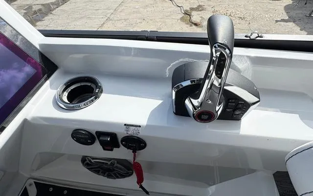 Slide: The Image of Viaggio D 24 Q 2025 - 21