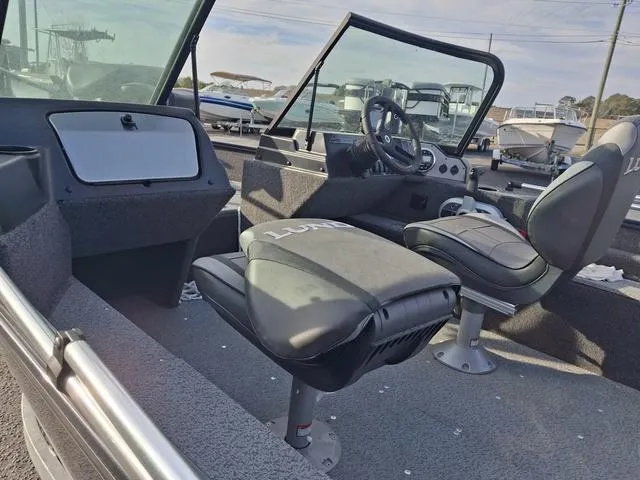 Slide: The Image of Lund 1650 Angler Sport 2024 - 6