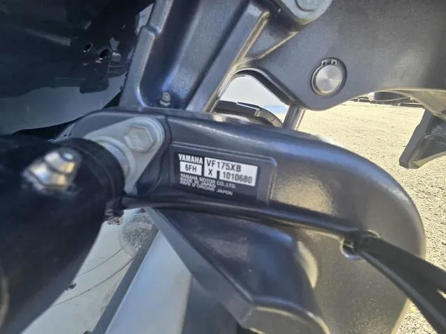 Slide: The Image of Hurricane SunDeck 235 OB 2025 - 3