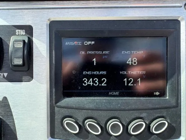 Slide: The Image of MasterCraft NXT22 2017 - 12