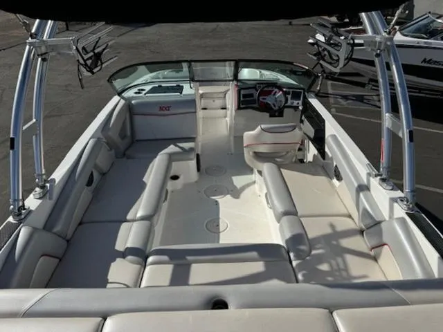 Slide: The Image of MasterCraft NXT22 2017 - 8