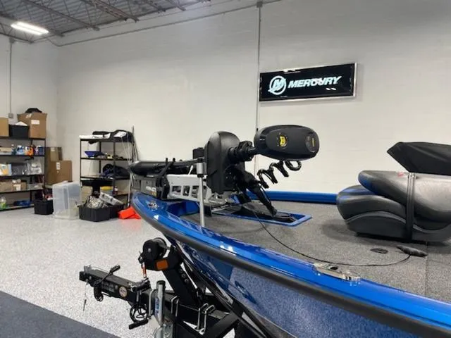 Slide: The Image of Vexus AVX 2080 2025 - 2