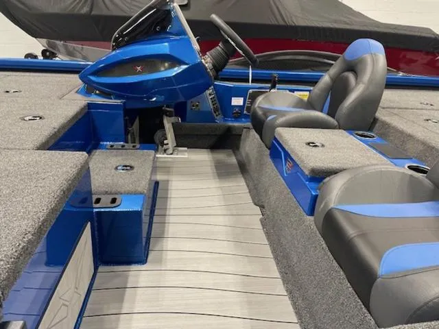 Slide: The Image of Vexus AVX 2080 2025 - 6