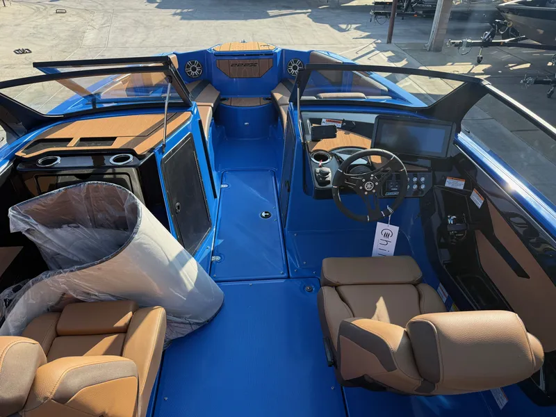 Slide: The Image of Yamaha 222XE 2025 - 10