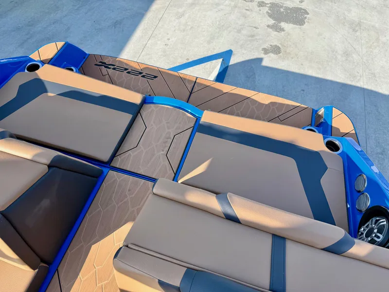 Slide: The Image of Yamaha 222XE 2025 - 13