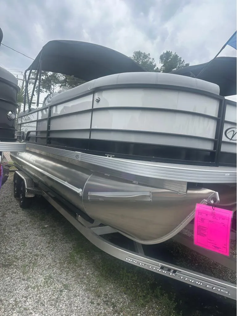 The Image of Veranda Vista Sport RC VS22RC 2025 - 1