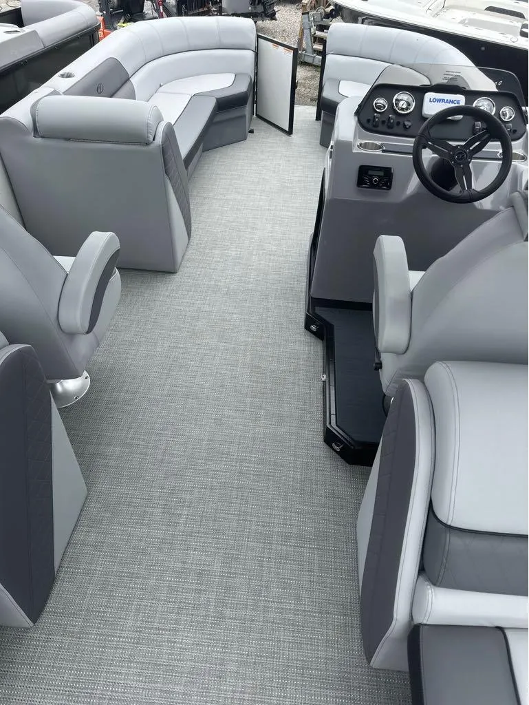 The Image of Veranda Vista Sport VS 22 RC 2025 - 2