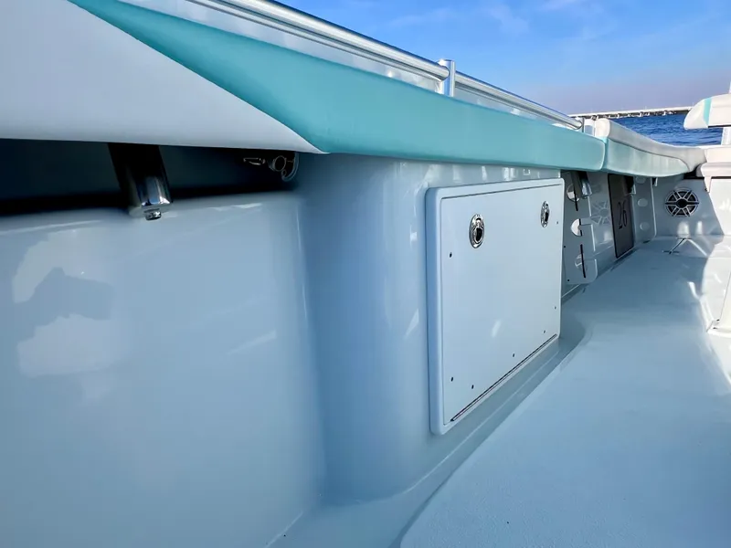 Slide: The Image of Yellowfin 26 Hybrid TWIN 225 Mercury ONLY 36 HOURS - LOADED 2022 - 50